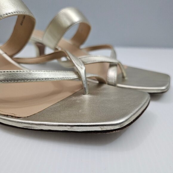 Veronica Beard Alanis Sandal Womens 10 Platinum Metallic Leather Thong Heels - Picture 8 of 16